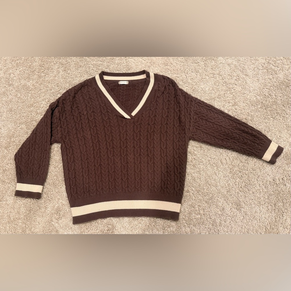 Altar'd State Brown + White Cable Knit Cotton Blend V-Neck Sweater Size S
